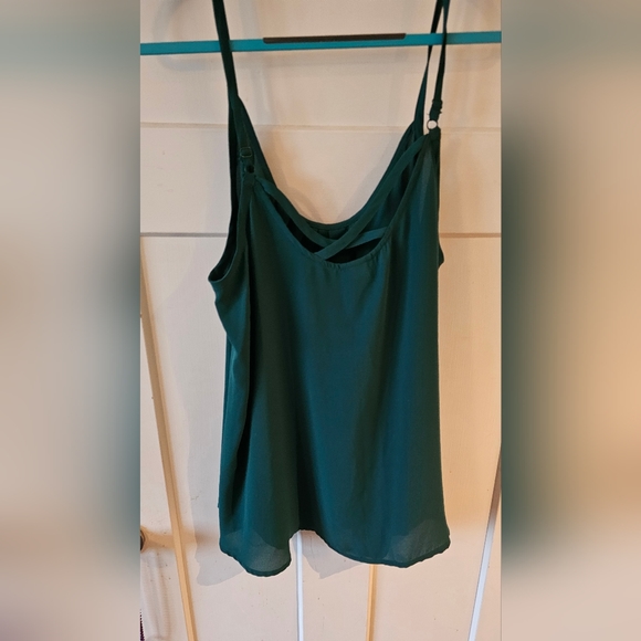 Green Light Flowy Tank Top Torrid - Picture 3 of 5